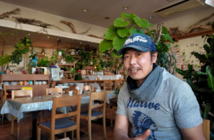 店主