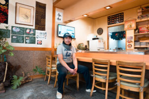 店主、寿し正にて